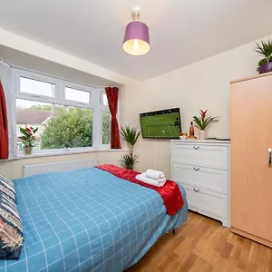 Economy Double G2 Apartment London